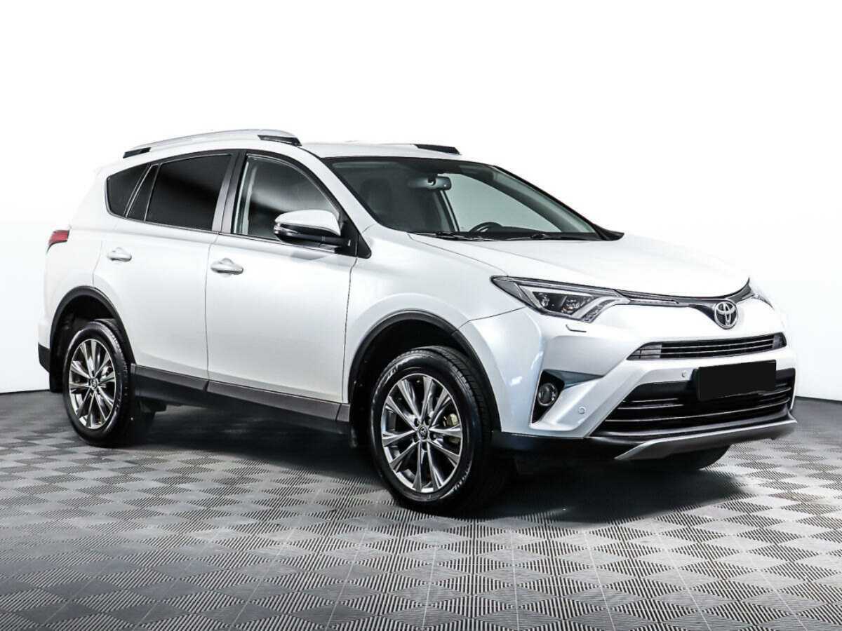 Toyota RAV4, 2018 - 93 800 км. | Фото №3