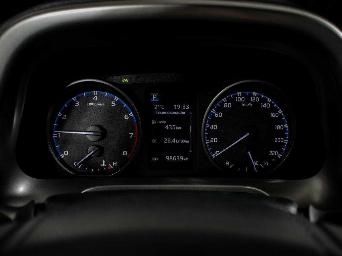 Toyota RAV4, 2016 Фото №10