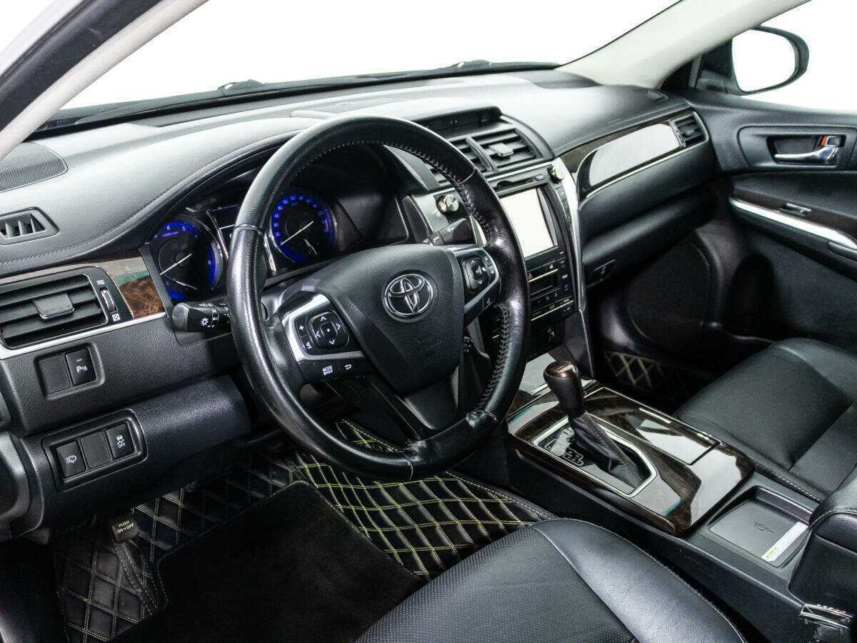Toyota Camry, 2017 Фото №11