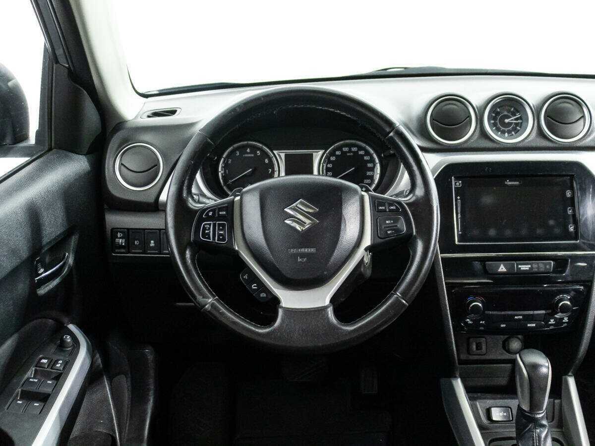 Suzuki Vitara, 2017 Фото №17