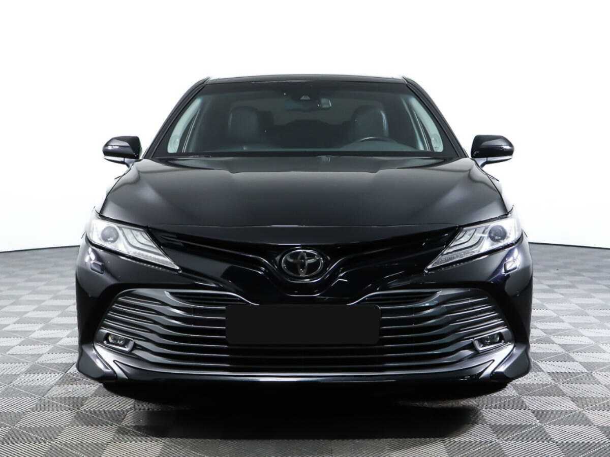 Toyota Camry, 2019 - 26 300 км. | Фото №2