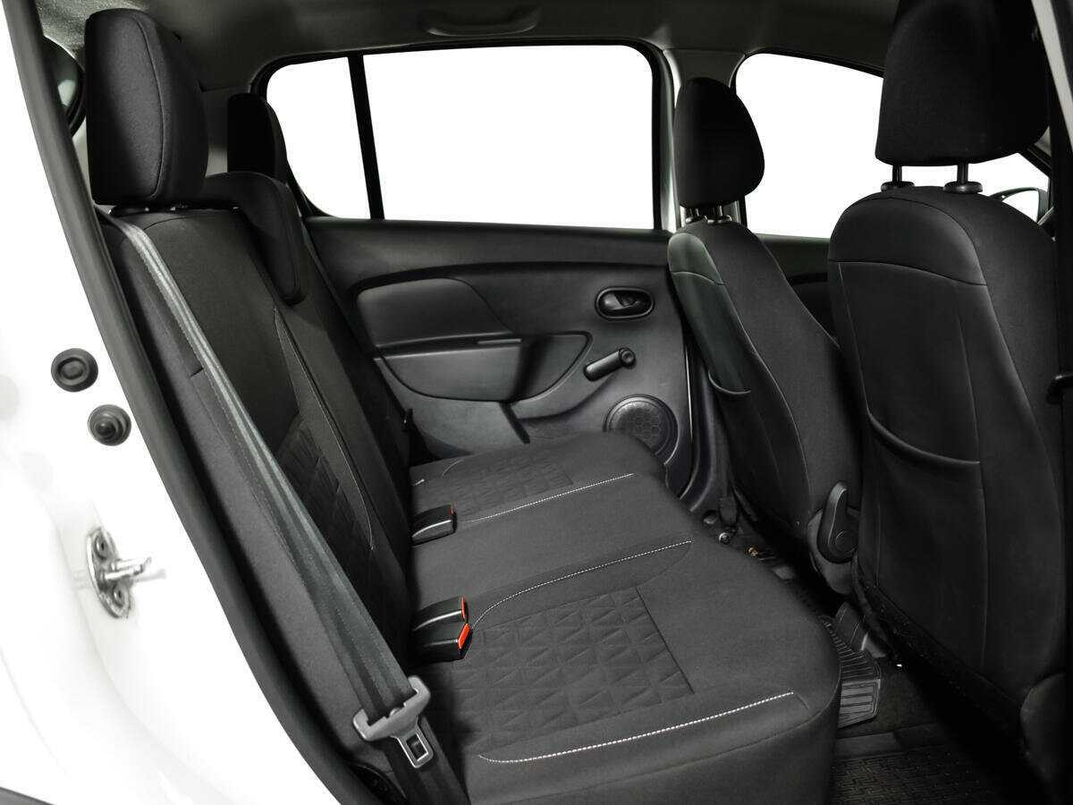 Renault Sandero Stepway, 2017 - 72 930 км. | Фото №8