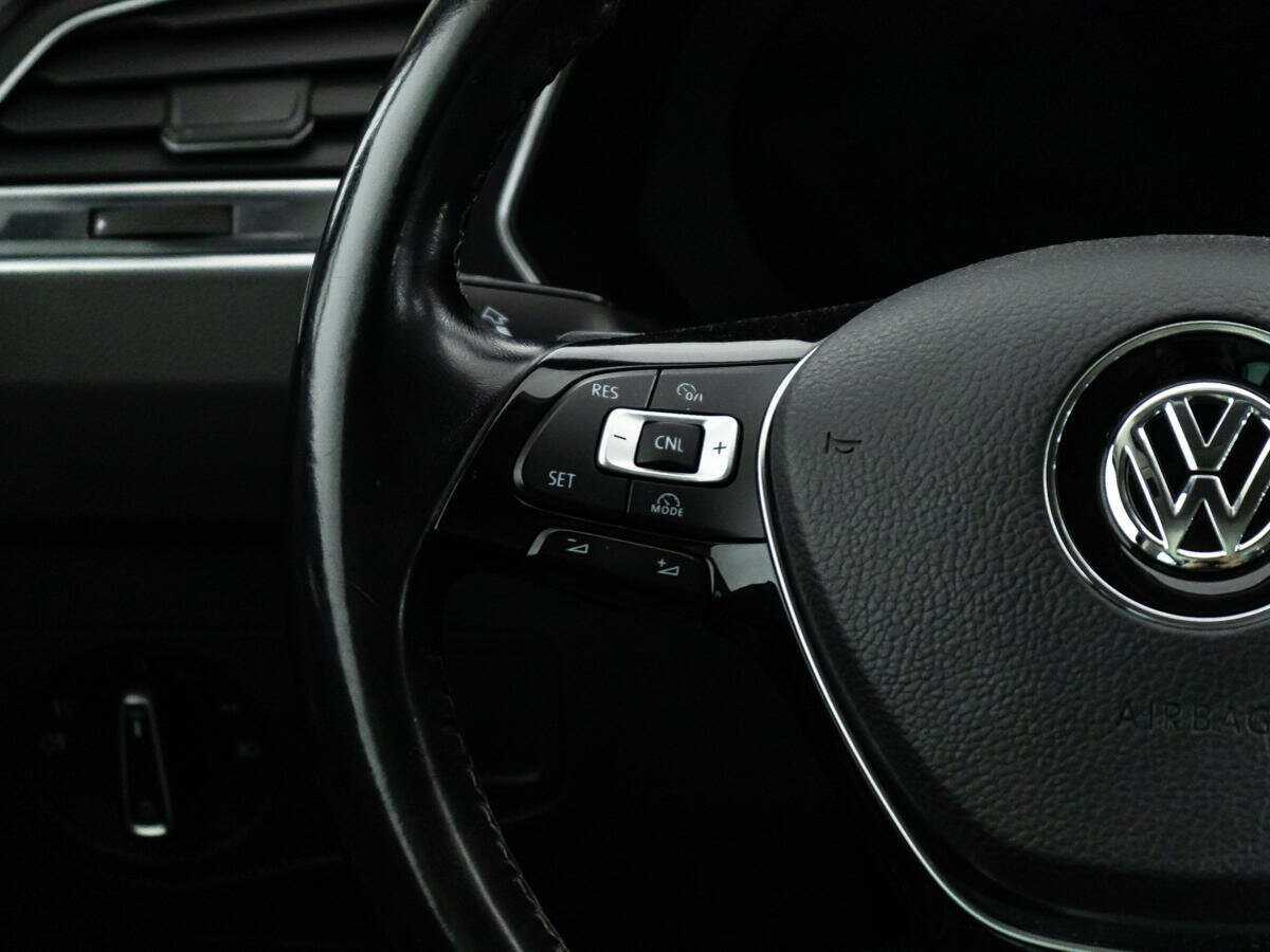 Volkswagen Tiguan, 2017 Фото №21