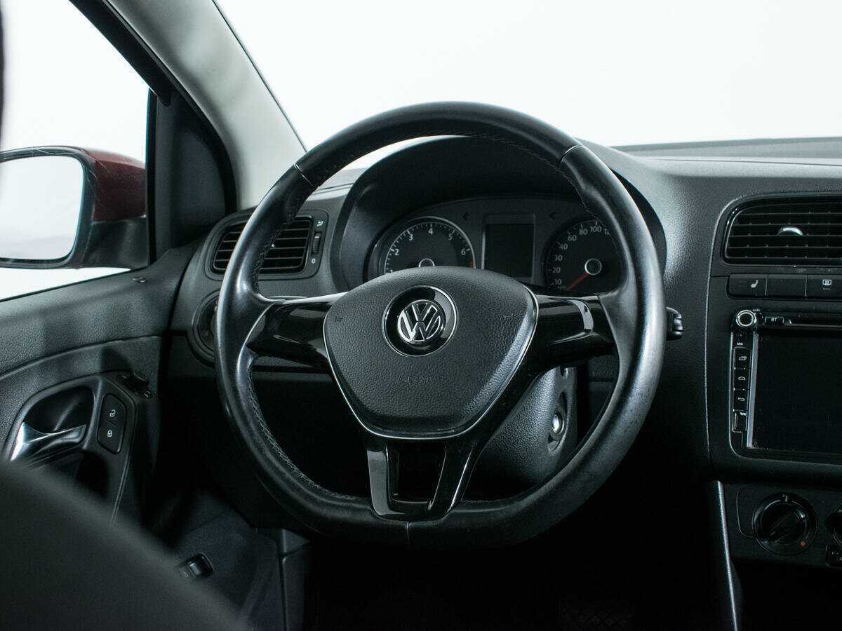 Volkswagen Polo, 2016 Фото №14