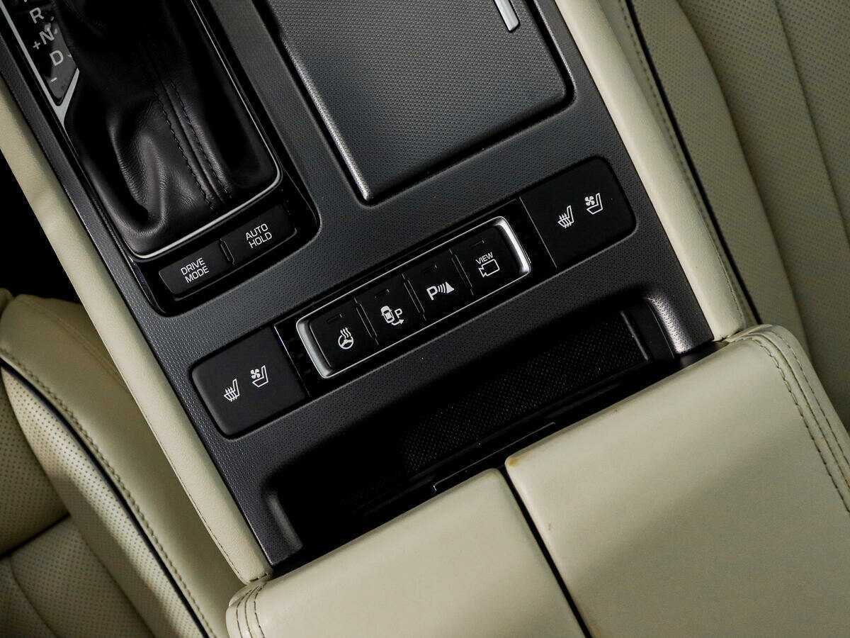 Hyundai Genesis, 2015 Фото №10