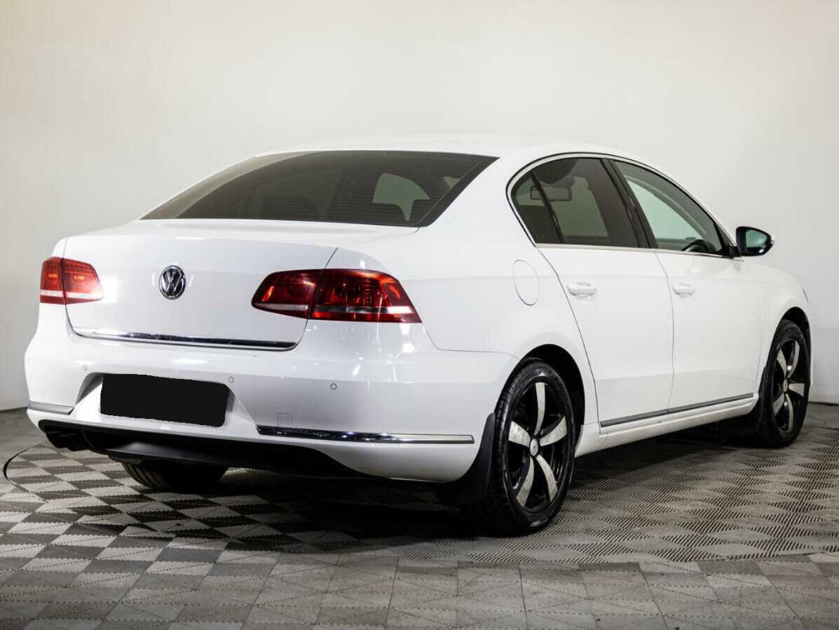 Volkswagen Passat, 2013 - 242 820 км. | Фото №4