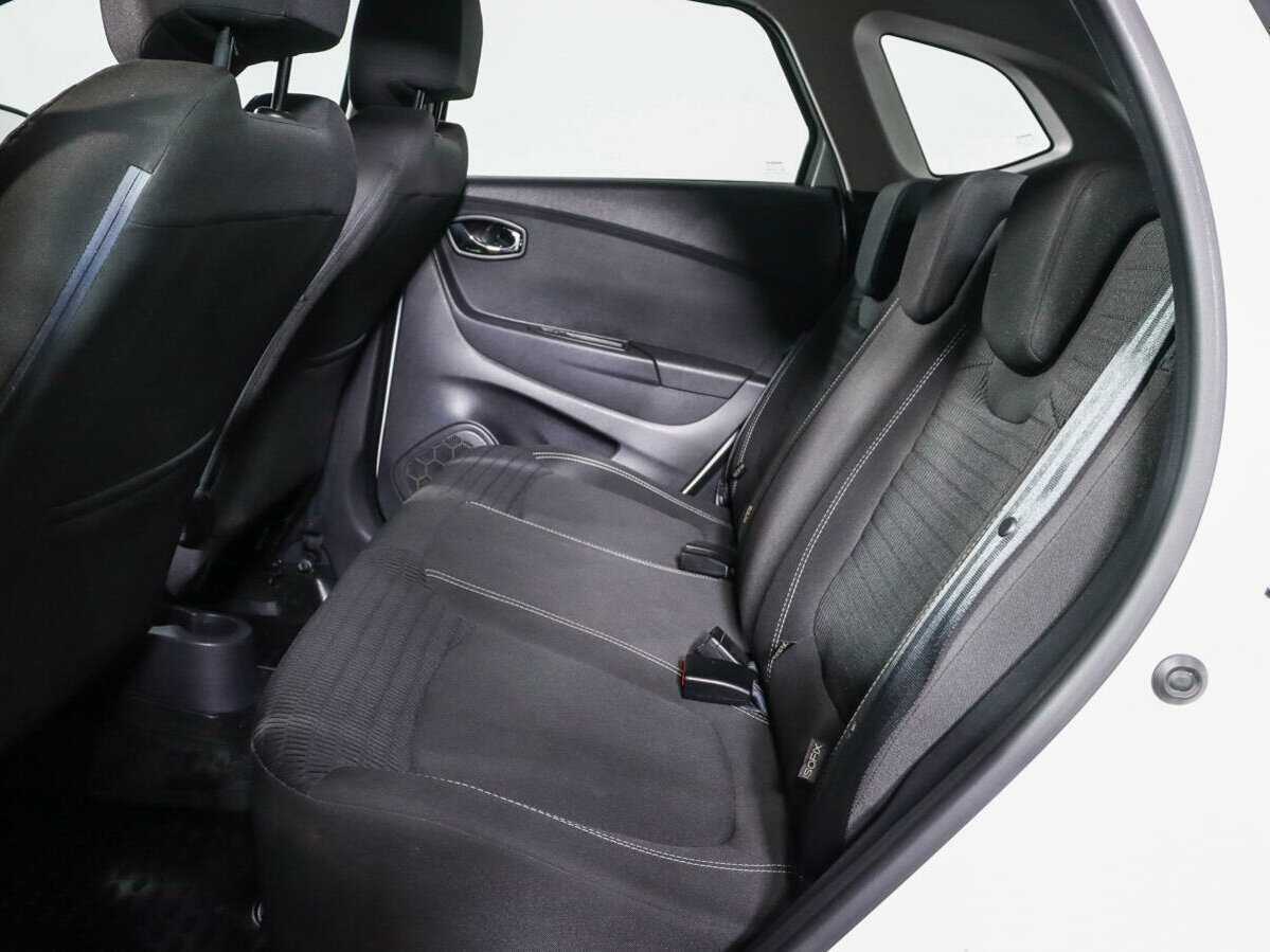 Renault Kaptur, 2018 - 97 000 км. | Фото №7