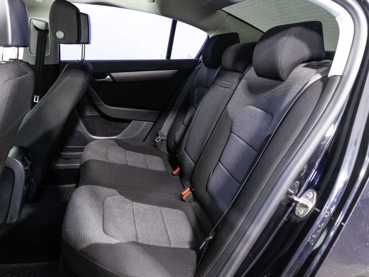 Volkswagen Passat, 2013 Фото №10