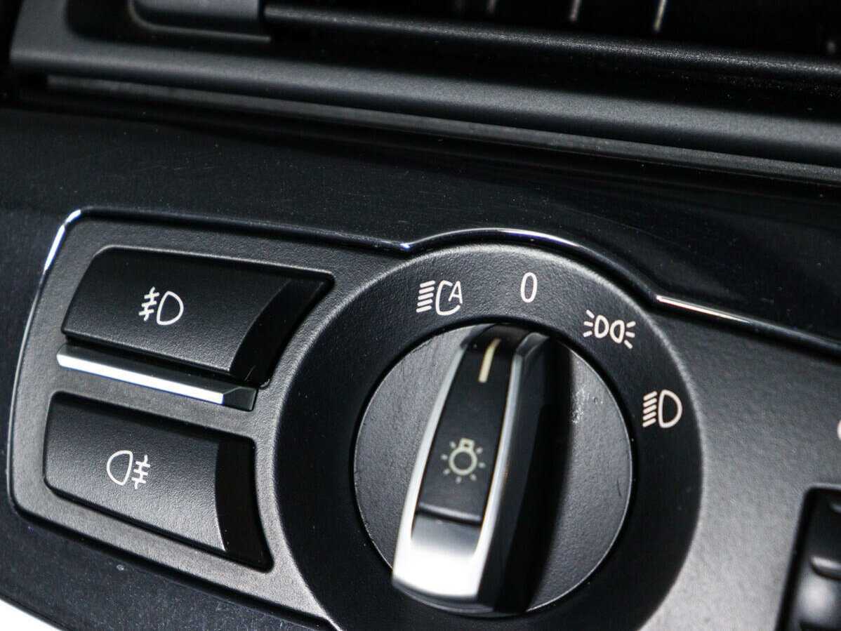 BMW 5 серии 520d, 2016 Фото №16