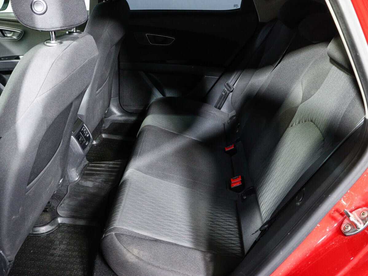 SEAT Leon, 2013 - 288 802 км. | Фото №8