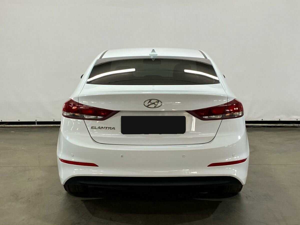 Hyundai Elantra, 2017 - 190 122 км. | Фото №6