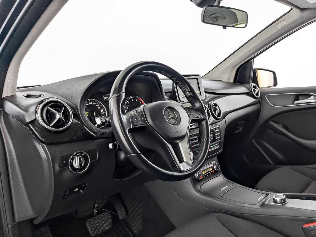 Mercedes-Benz B-Класс 180, 2014 Фото №14