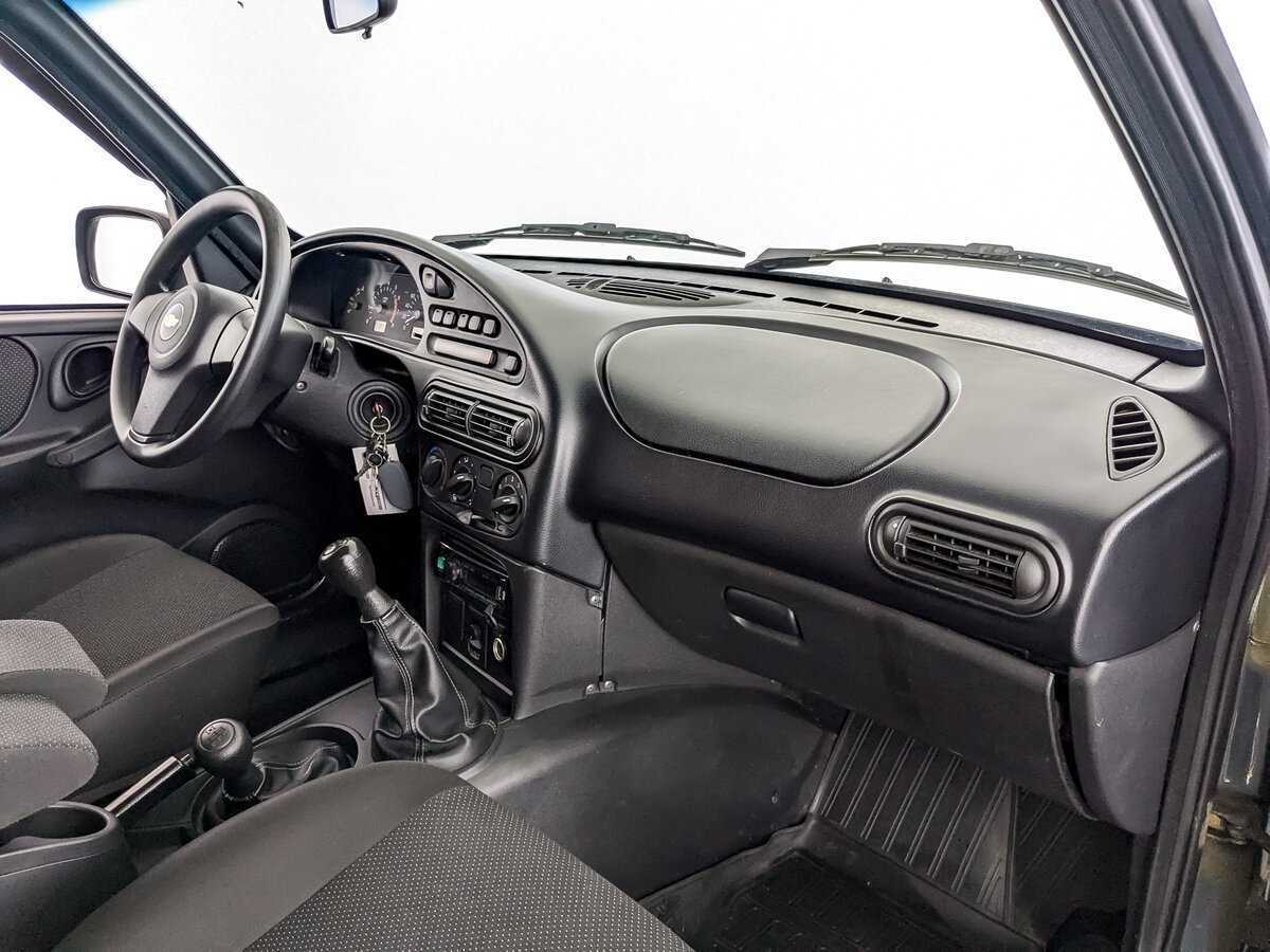 Chevrolet Niva, 2017 Фото №9