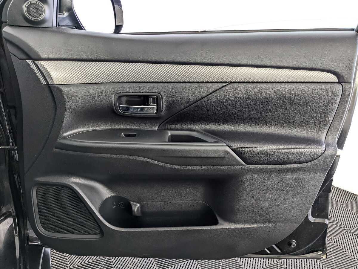 Mitsubishi Outlander, 2012 Фото №20