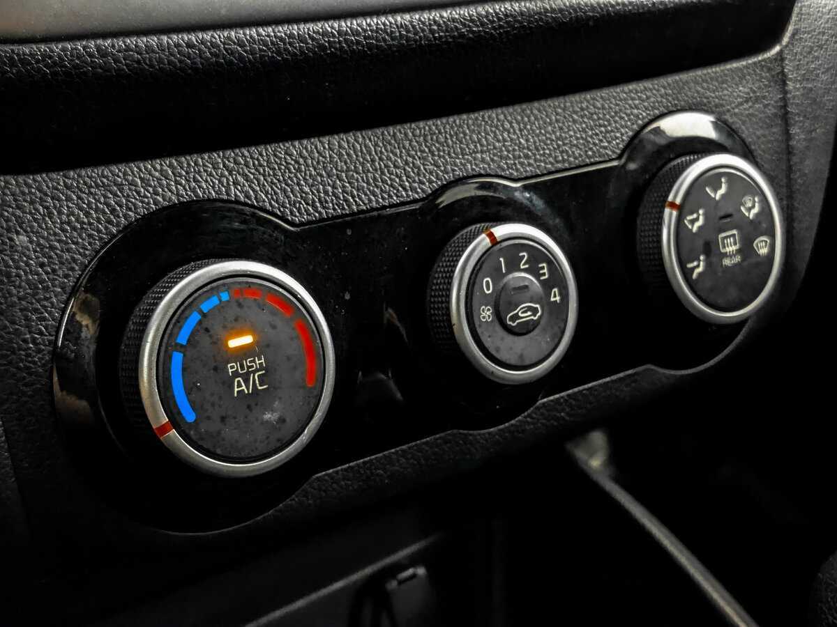 Kia Rio, 2015 Фото №21