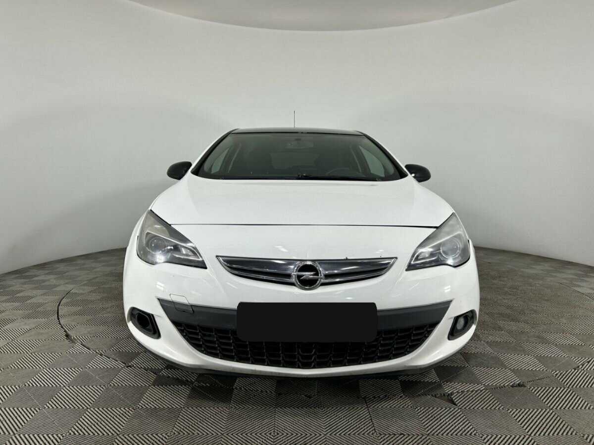 Opel Astra GTC, 2014 - 139 000 км. | Фото №2