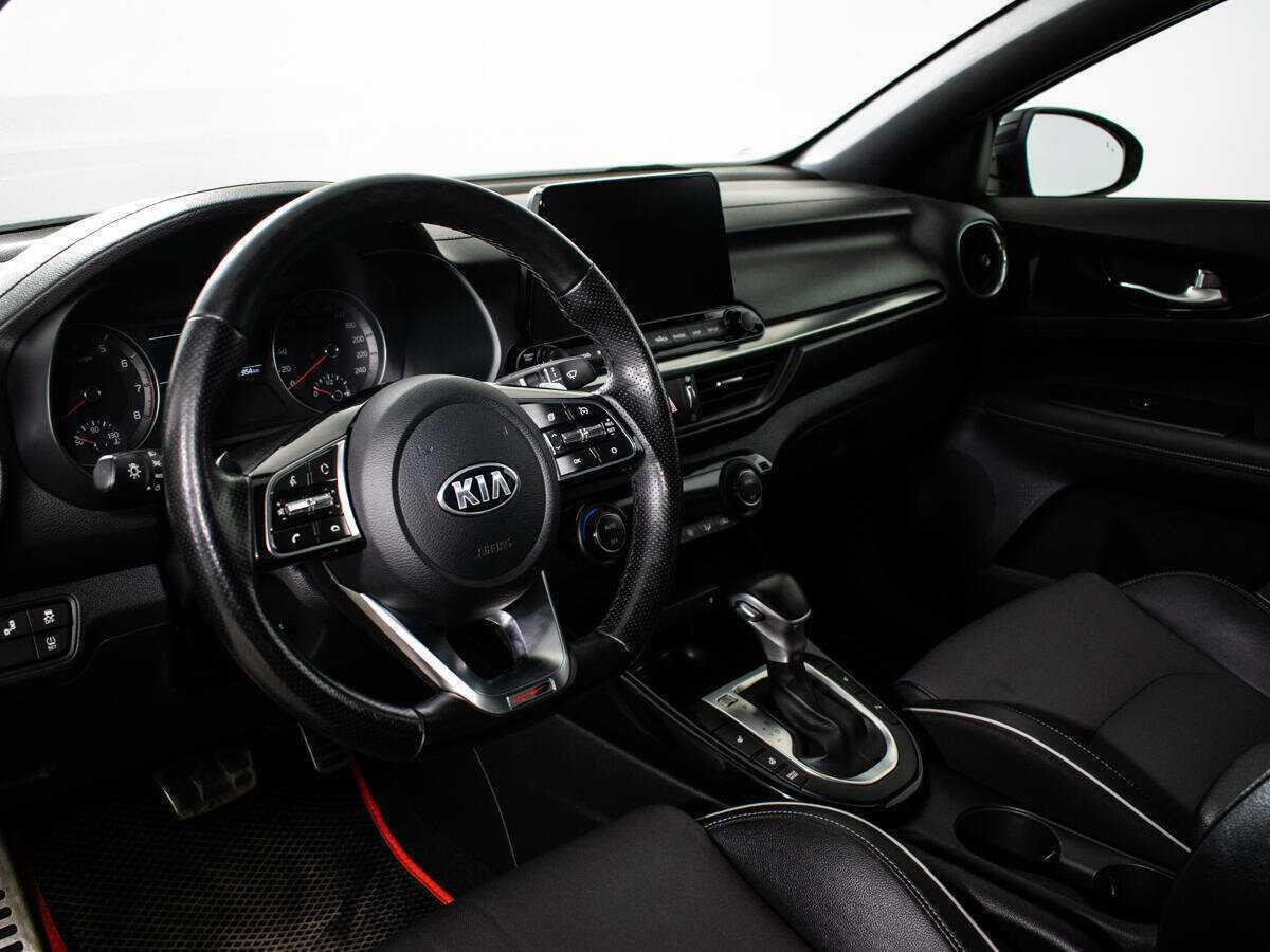 Kia Cerato, 2021 Фото №13