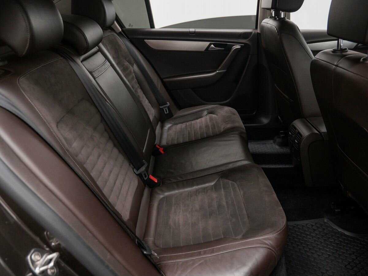 Volkswagen Passat, 2012 Фото №10