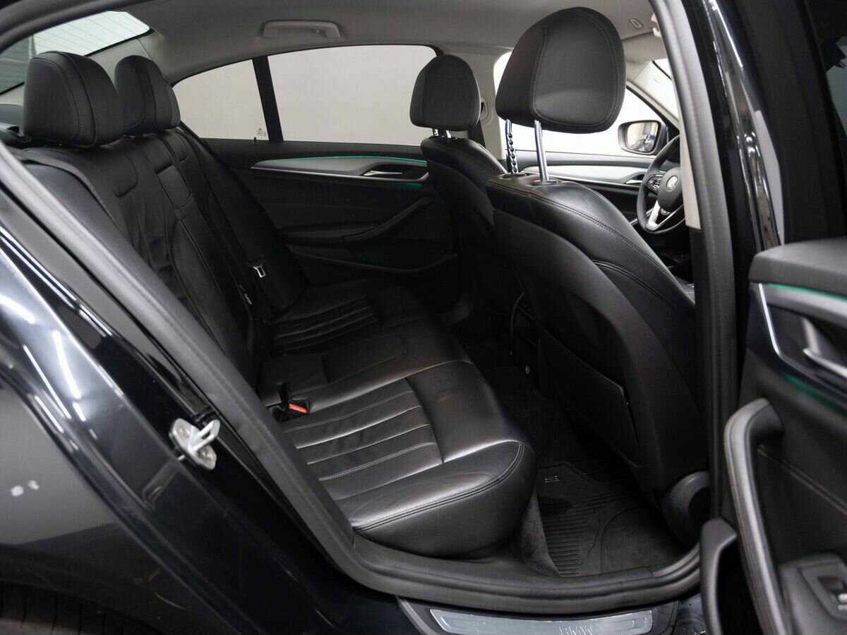 BMW 5 серии 520d, 2018 Фото №10