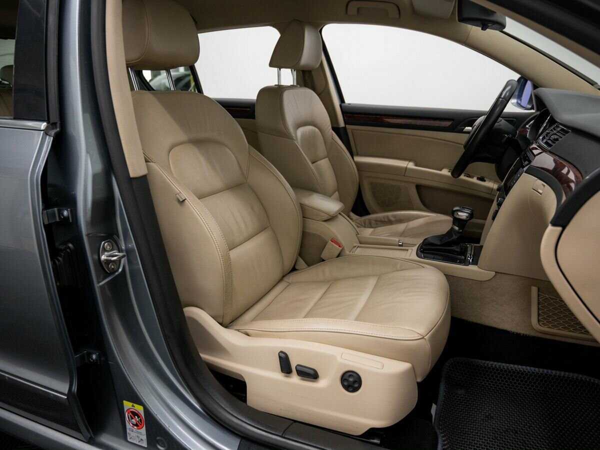 Skoda Superb, 2012 - 288 337 км. | Фото №8