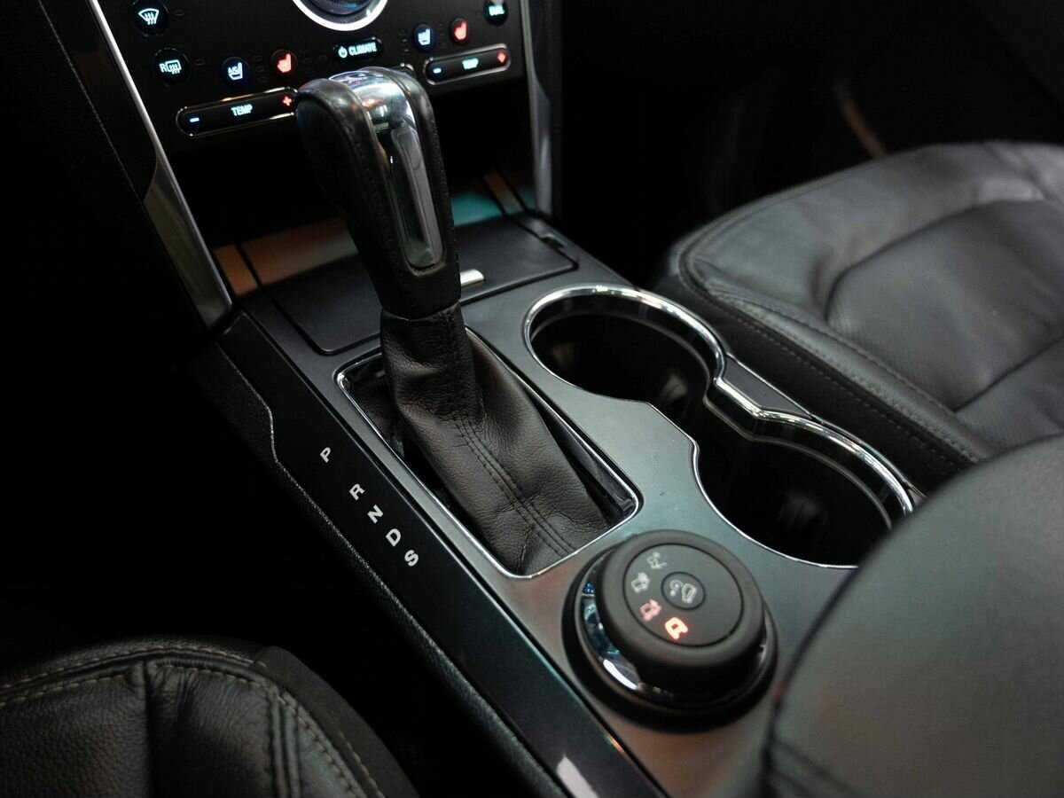 Ford Explorer, 2016 Фото №21