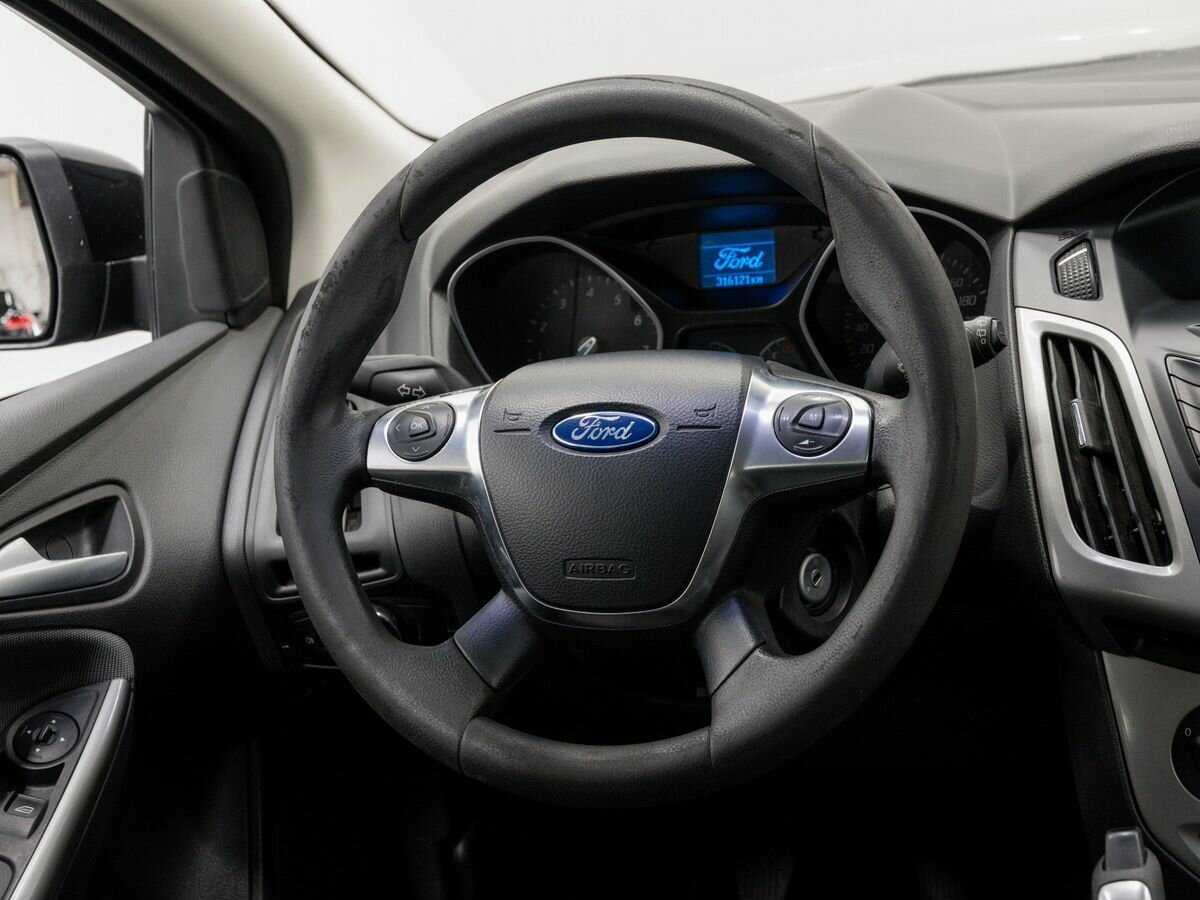Ford Focus, 2012 Фото №11
