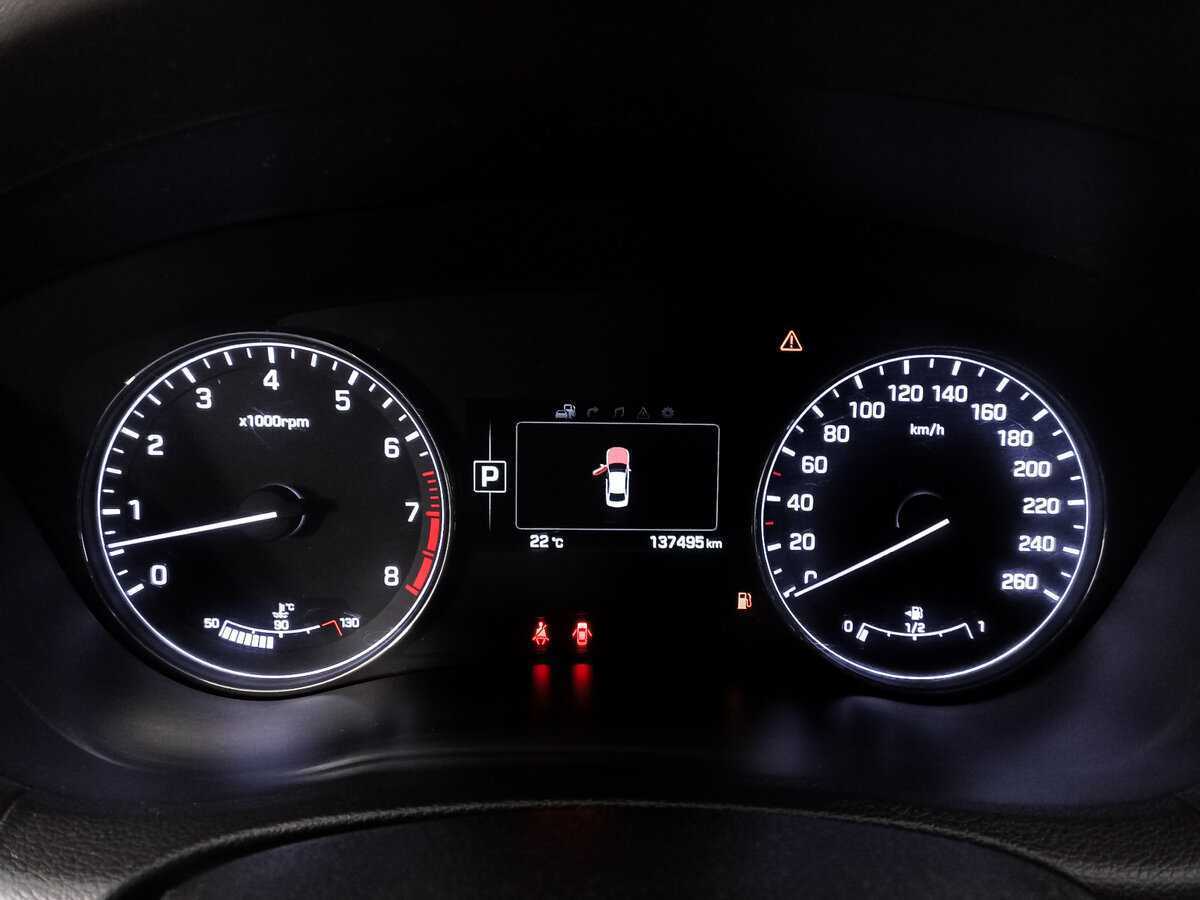 Hyundai Genesis, 2016 Фото №11