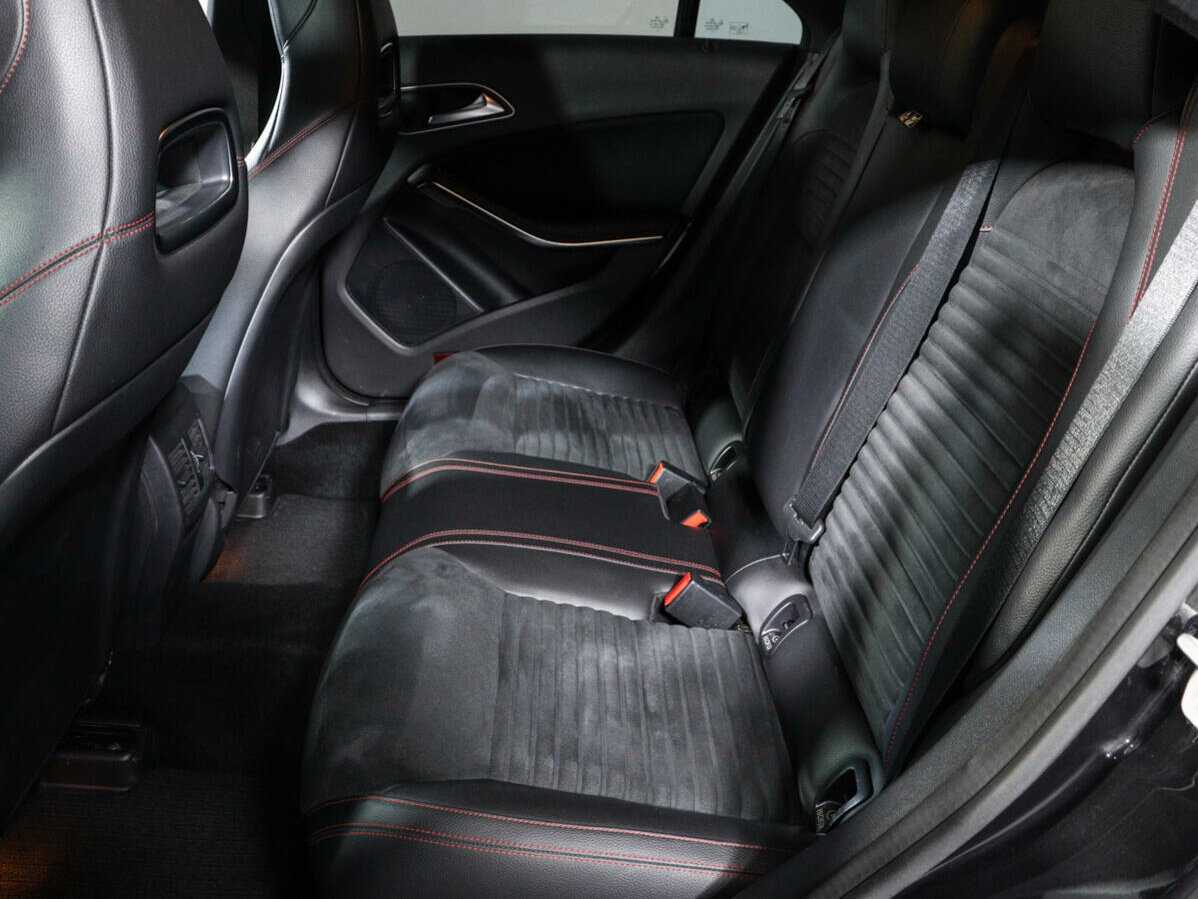 Mercedes-Benz CLA 200, 2013 Фото №9