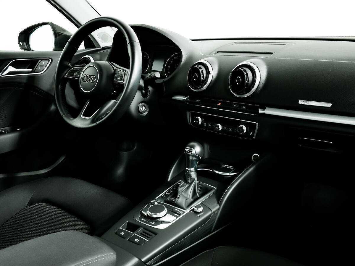 Audi A3, 2016 Фото №9