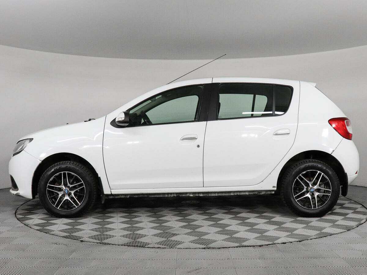 Renault Sandero, 2014 - 182 000 км. | Фото №8