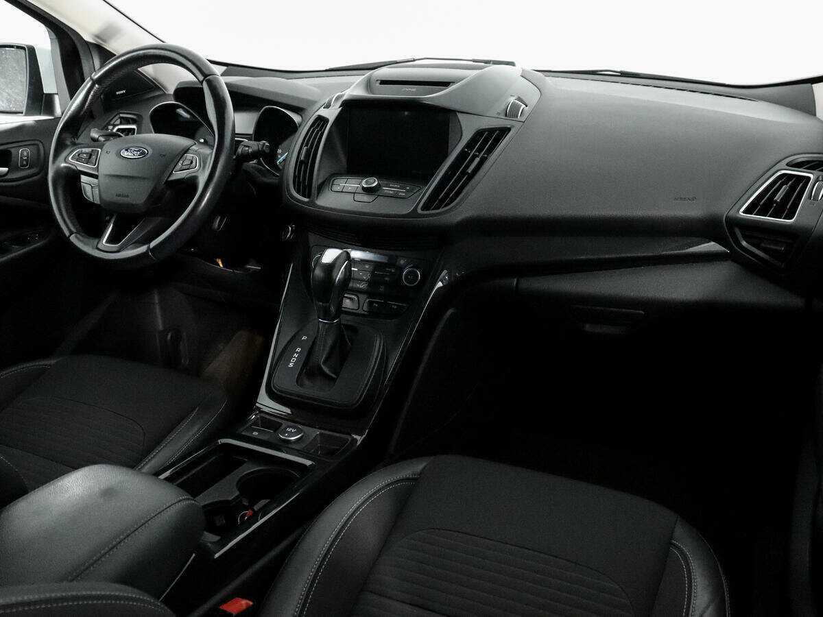 Ford Kuga, 2017 Фото №8