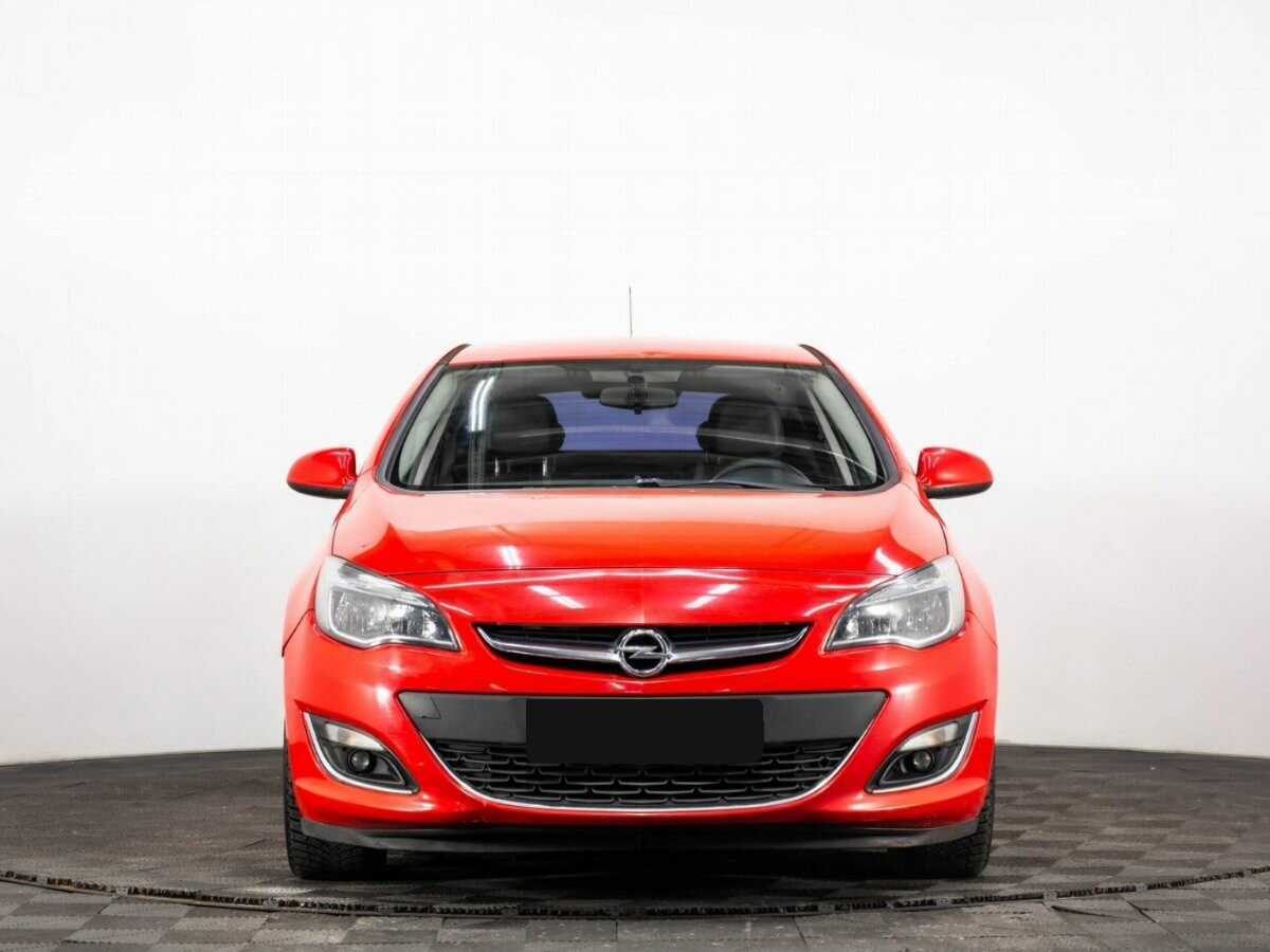 Opel Astra, 2013 - 121 000 км. | Фото №2