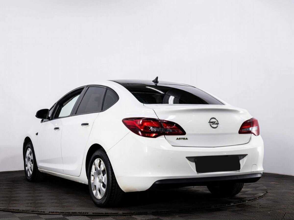 Opel Astra, 2013 - 236 636 км. | Фото №4