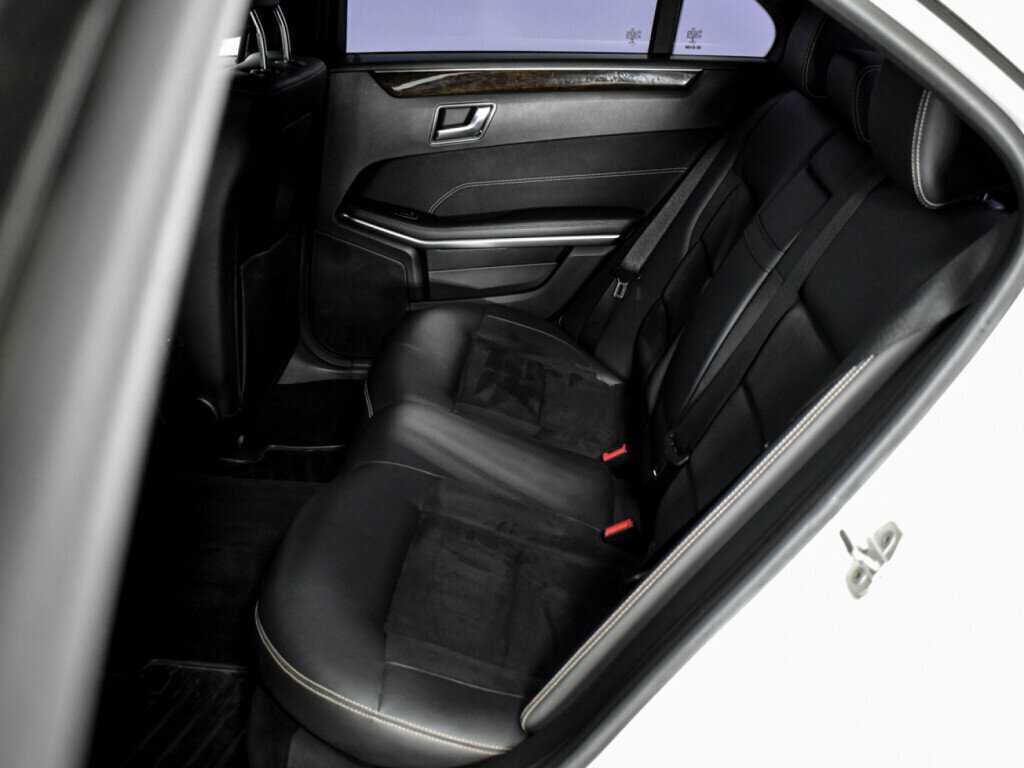 Mercedes-Benz E-Класс 200, 2015 Фото №12