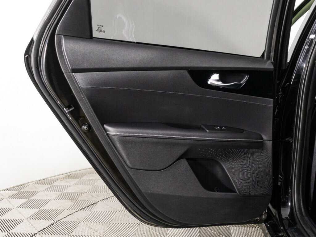 Kia Cerato, 2022 Фото №26