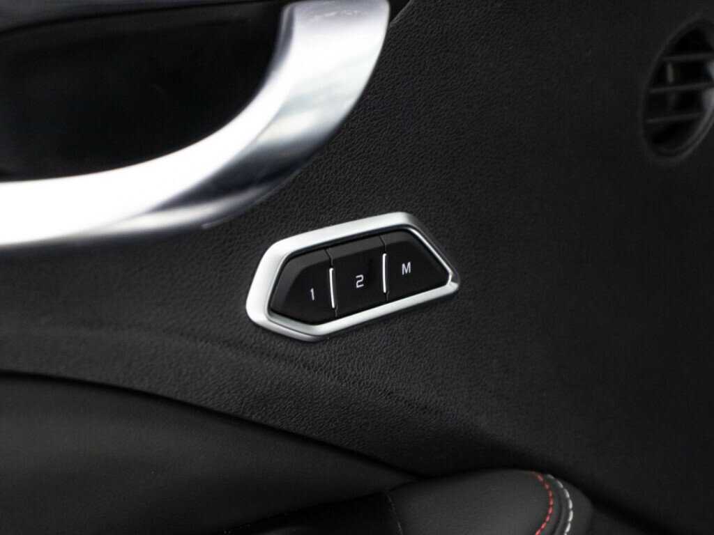 Geely Tugella, 2022 Фото №21