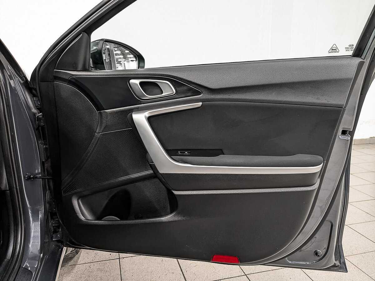 Kia Ceed, 2019 Фото №25