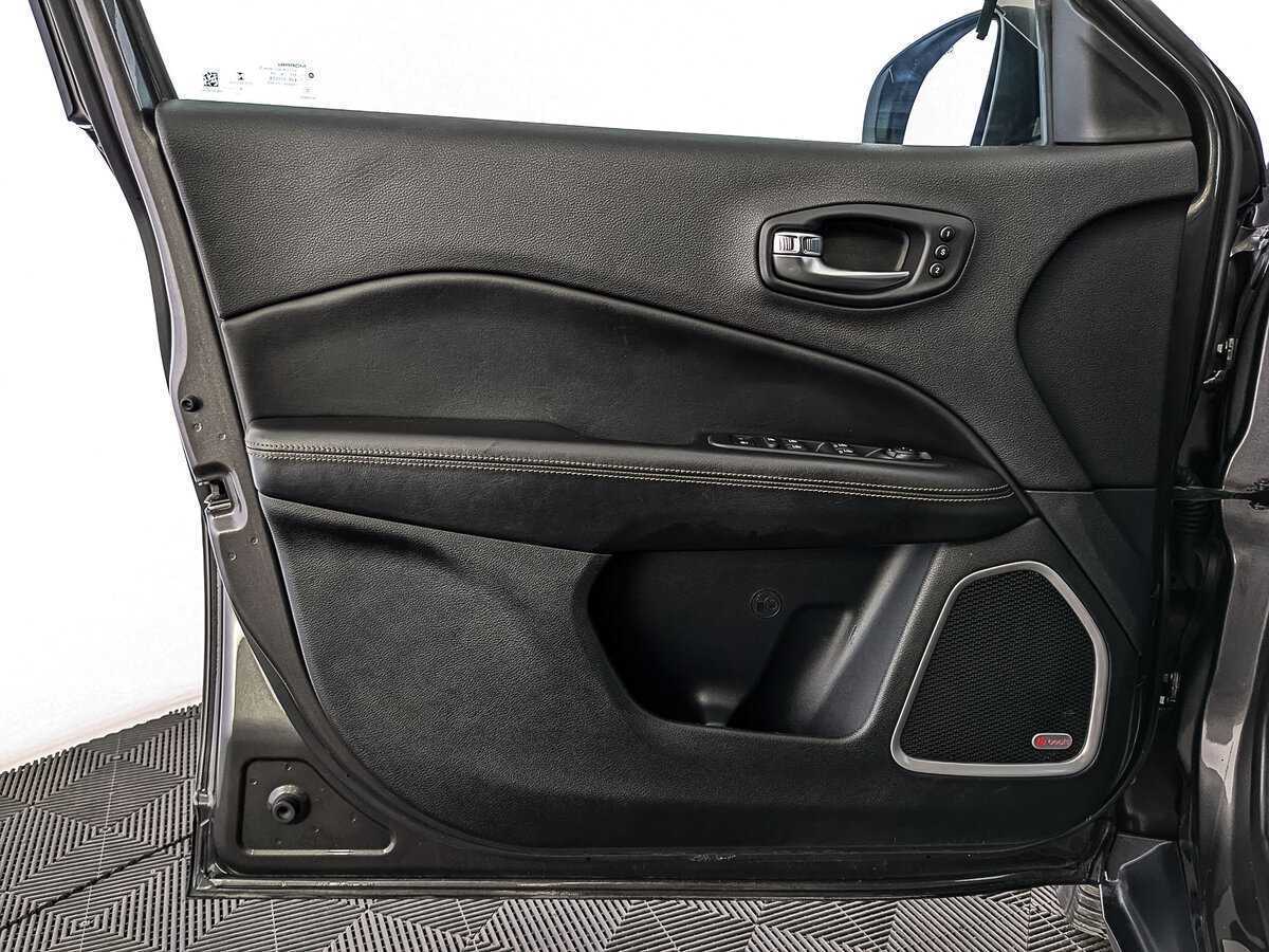 Jeep Compass, 2018 Фото №19