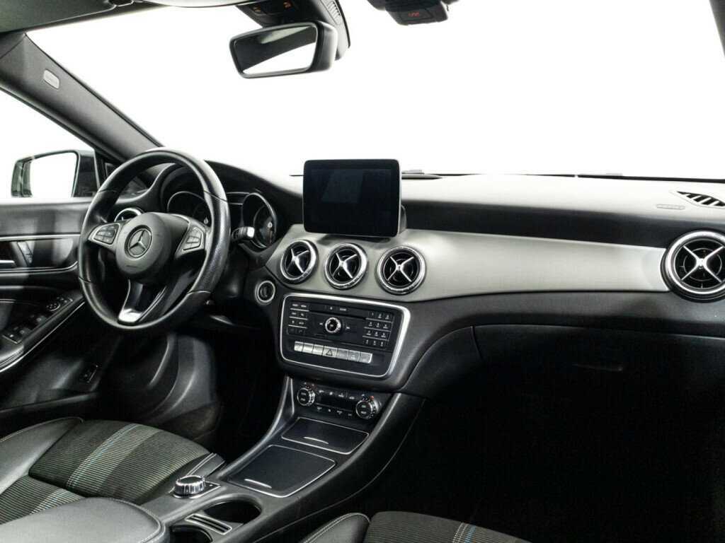 Mercedes-Benz CLA 200, 2016 Фото №9