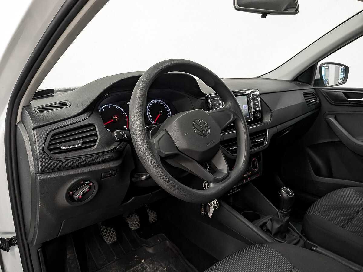 Volkswagen Polo, 2020 Фото №15