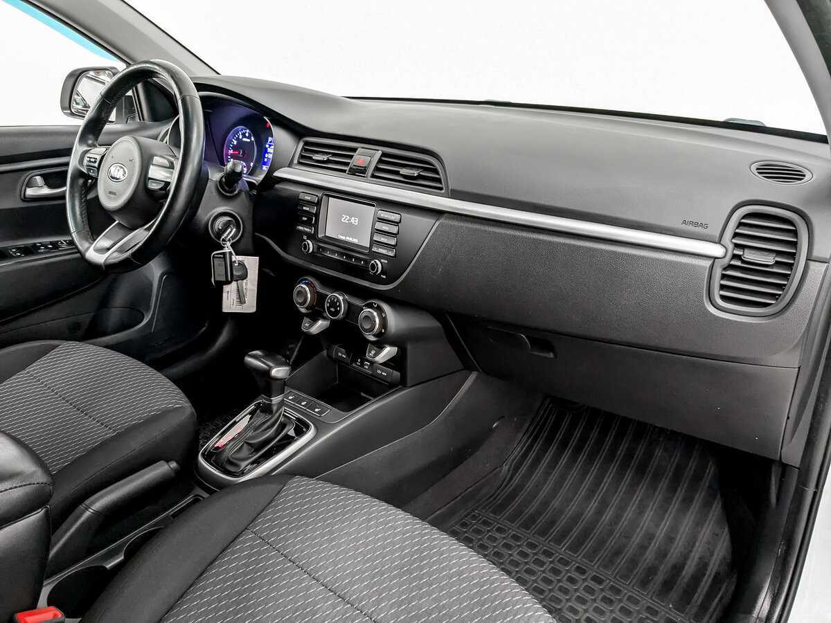 Kia Rio X-Line, 2017 Фото №11