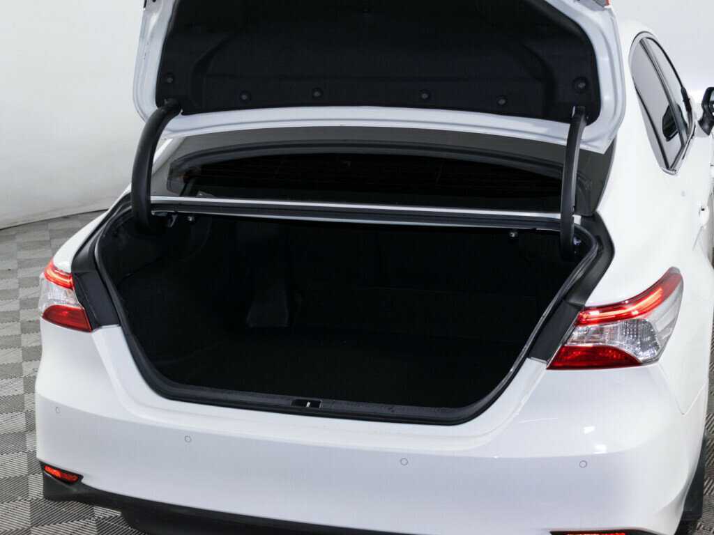 Toyota Camry, 2021 - 241 700 км. | Фото №6