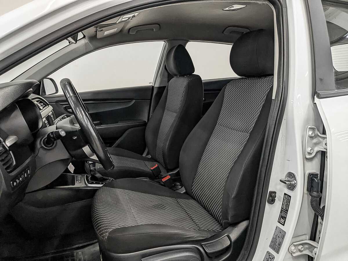 Kia Rio X-Line, 2020 Фото №17