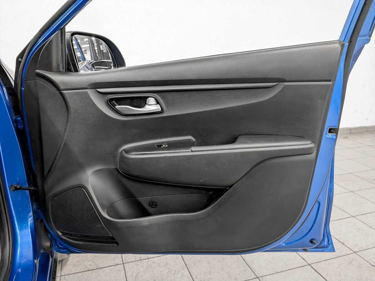 Kia Rio X-Line, 2020 Фото №21