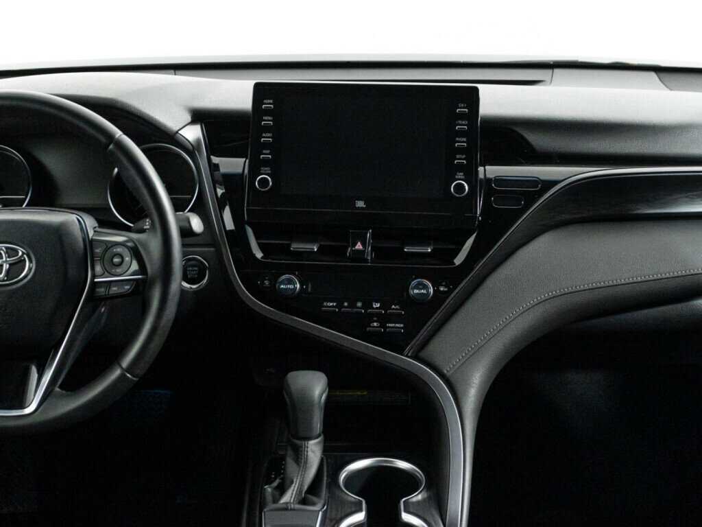 Toyota Camry, 2021 Фото №14
