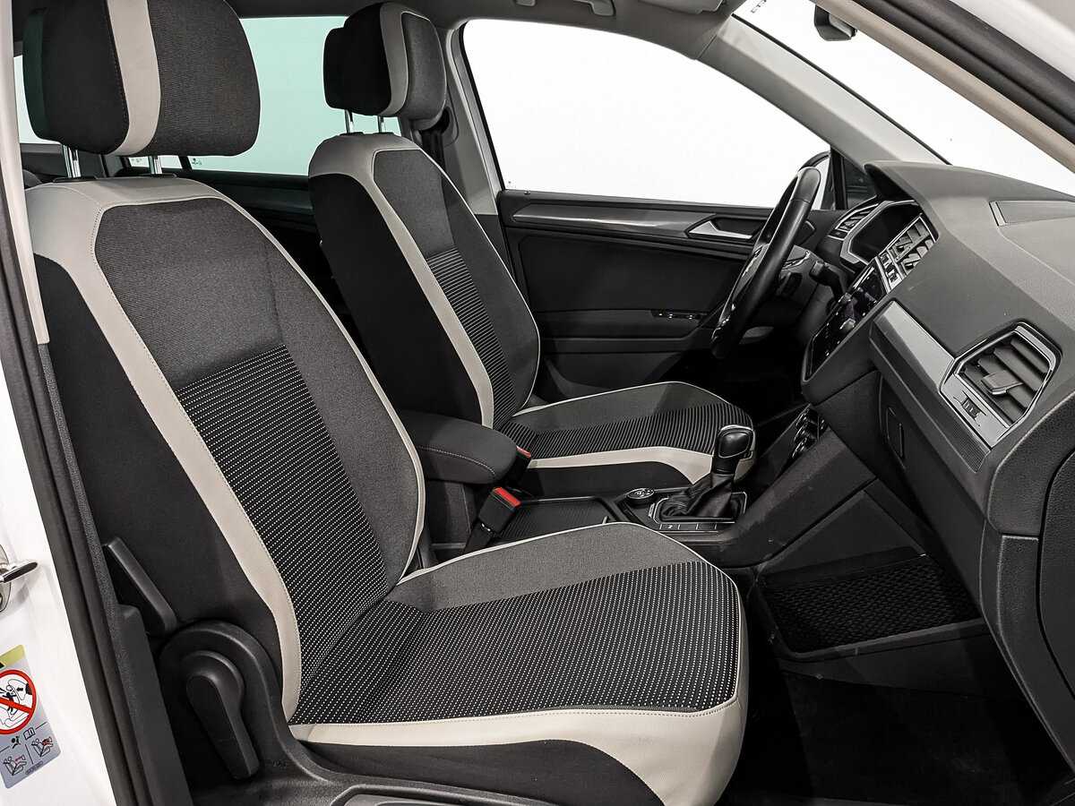 Volkswagen Tiguan, 2020 Фото №24