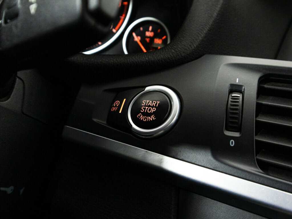 BMW X3 20d xDrive, 2012 Фото №18