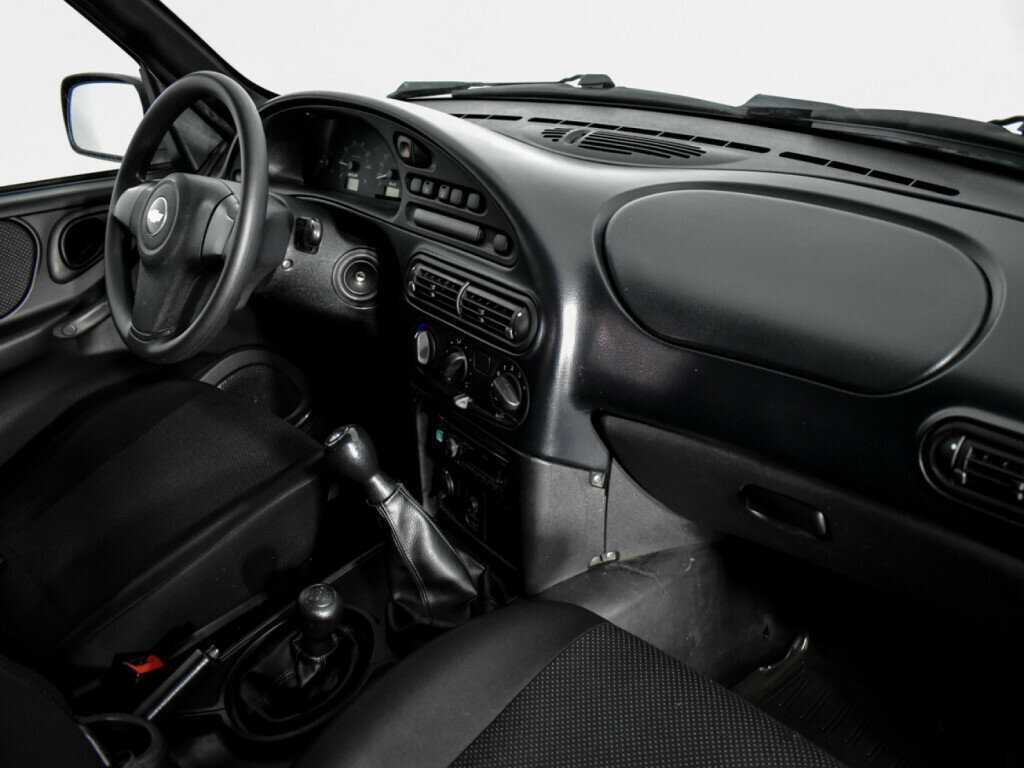 Chevrolet Niva, 2017 Фото №11