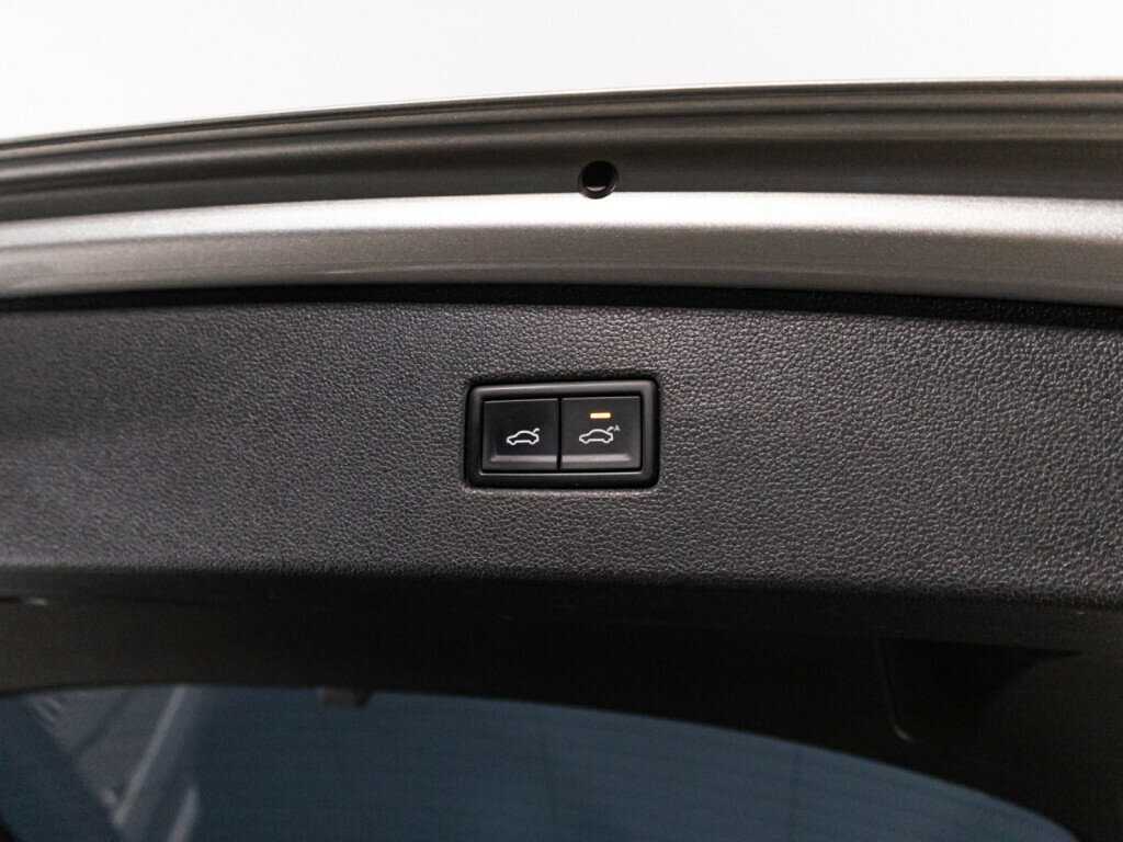 Volkswagen Tiguan, 2017 Фото №15