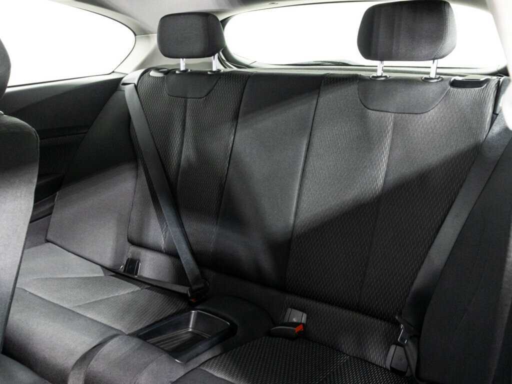 BMW 1 серии 116i, 2013 Фото №10